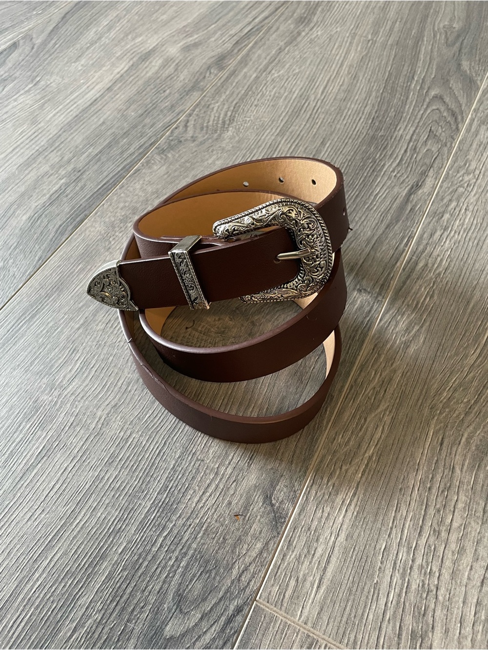 Men's Brown Leather Western-Style Belt with Engraved Buckle